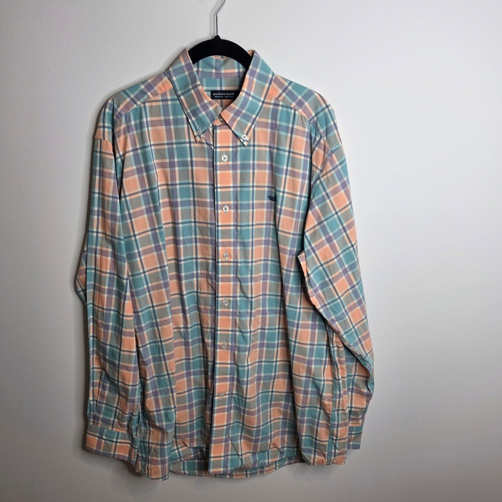 Southern Marsh Button Up Mens Medium